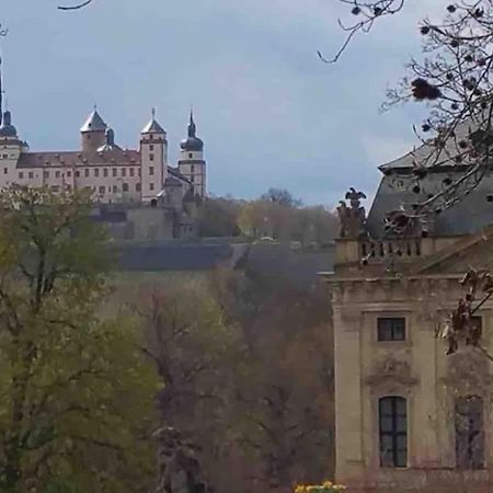 Ferienwohnung Weinbergsblick Optimale Stadtnaehe Оксенфурт Екстериор снимка